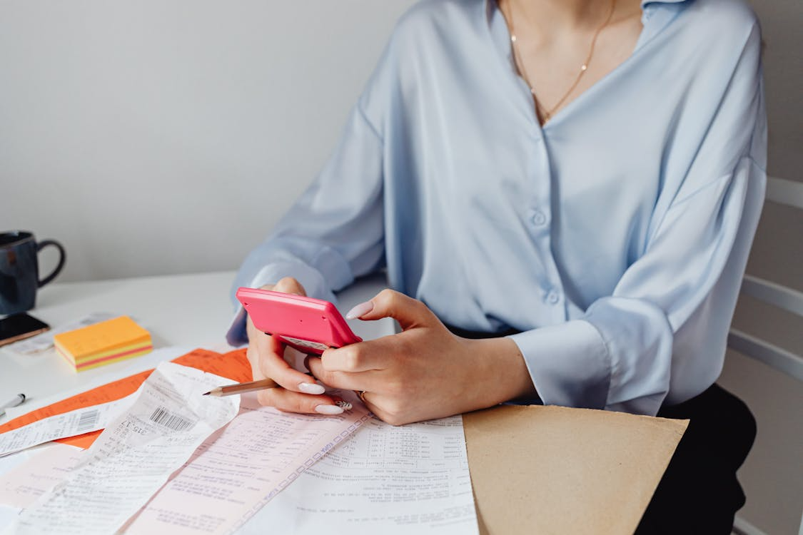 freelancer already budgeting the funding after getting it within the same day